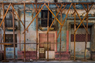 Calle Obrapia by Antonio Schubert