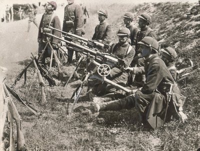 French dragoons with machine guns during the First World War by Argus Photographic Agency