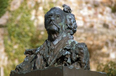 Bronze bust (1909) by Auguste Rodin