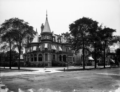 Charles P. Libby Residence at 3358 South Michigan Avenue, Chicago, Illinois, USA (c.1905) by Barnes and Crosby