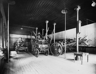 Engine House No. 40, Chicago, Illinois, USA, c.1905 by Barnes and Crosby
