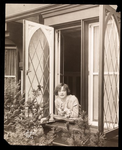 Anne Murdock at Home by Byron Company