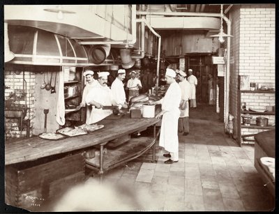 Cooks working in the kitchen of the Waldorf Astoria Hotel at 34th Street and 5th Avenue, New York, 1903 or 1904 by Byron Company