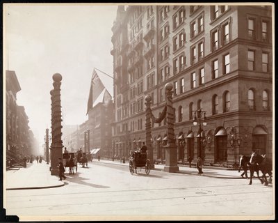 Decorations for the Dewey Parade at the Waldorf Astoria Hotel, 33rd Street and 5th Avenue, New York, 1899 by Byron Company