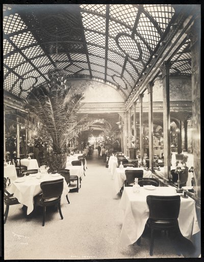 Dining room at the Hotel Imperial, 1904 by Byron Company