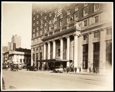 Main entrance of the Hotel Pennsylvania, 7th Avenue and 32nd Street, New York, 1919 by Byron Company