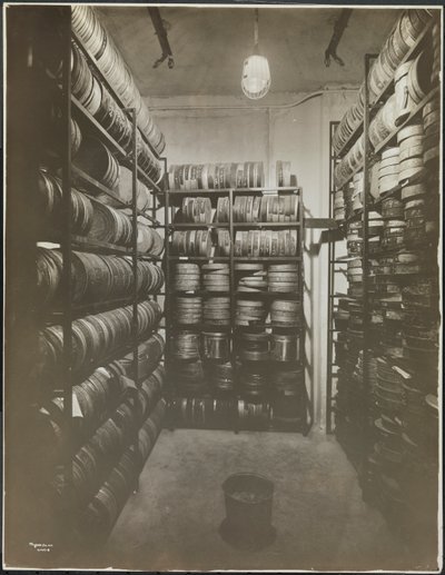 Mutual Film Co., 1600 Broadway, New York, 1918 by Byron Company