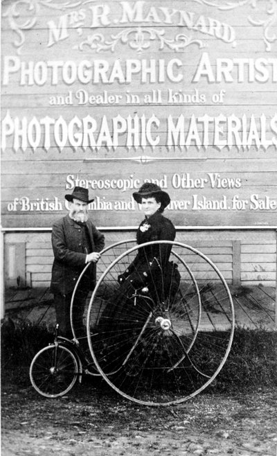 Richard and Hannah Maynard outside of Mrs. Maynard