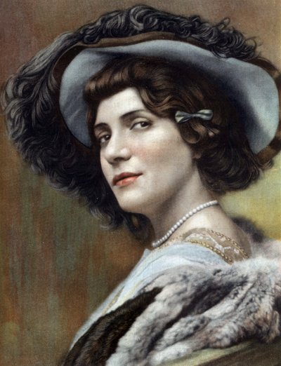 French comedian Eve Lavalliere as Miquette in play 