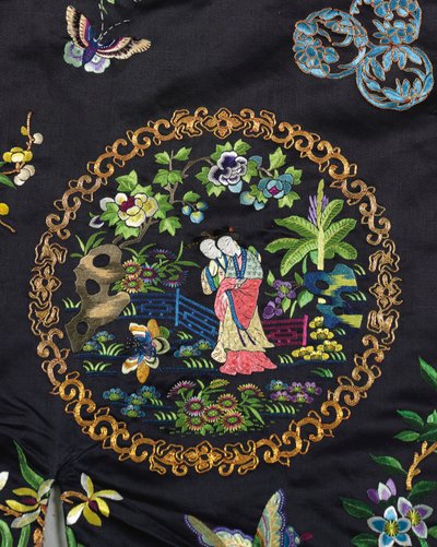 Embroidered Midnight-Blue Han Women