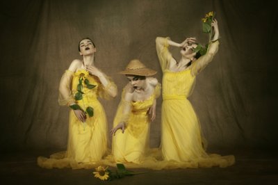 Ethereal Sunflower Women by Christine von Diepenbroek