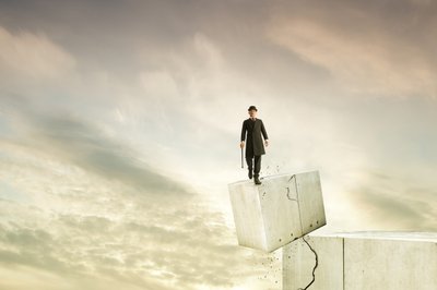 Gentleman On The Edge by Christine von Diepenbroek