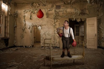 Quirky Boxer Training by Christine von Diepenbroek