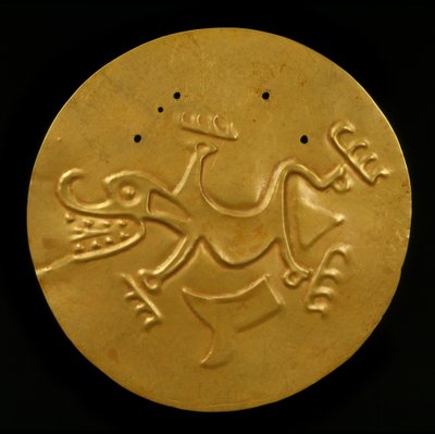 Disk Pectoral with Crocodile by Coclé Gran