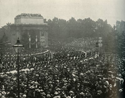 Arrival of the Canadian Premier The Hon. Wilfrid Laurier at Hyde Park Corner by E. and S. Woodbury