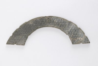 Thin Plaque Cut in Arc of Circle, of the Type Huang by Eastern Zhou Dynasty Chinese School