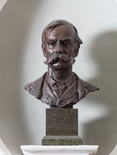 Sculpture of G. Blackall Simonds by Edward Onslow Ford