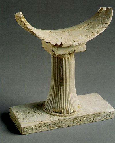 Headrest with Pepi II