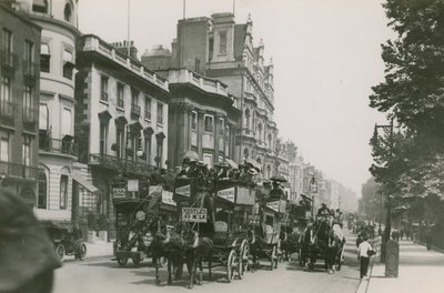 Piccadilly, London by English Photographer