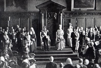 The King Making His Appeal for Peace to the People of Ireland in the City Hall, illustration from 