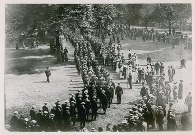 Volunteers in Temple Gardens by English Photographer