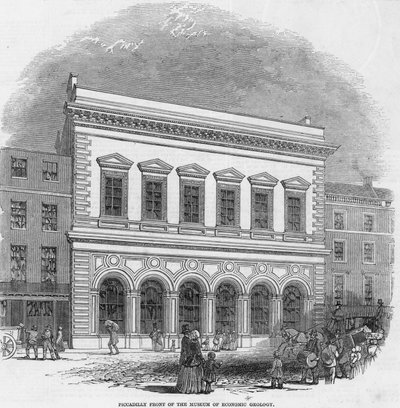 Piccadilly Front of the Museum of Economic Geology by English School