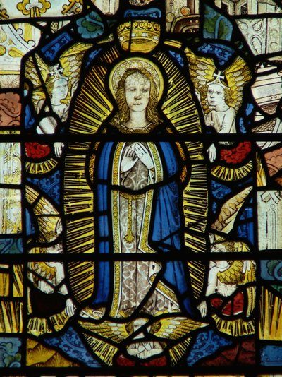 Window depicting the Assumption by English School