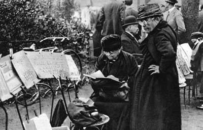 Stamp sellers in the Champs Elysees, Paris by Ernest Flammarion