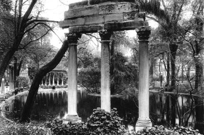 The Naumachias Corinthian columns, Parc Monceau, Paris, 1931 by Ernest Flammarion