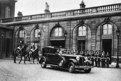 The President of the Republic going out, Paris, 1931 by Ernest Flammarion