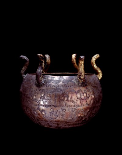 Etruscan civilization: small silver vase with snakes from the princely tomb called Bernardini a Preneste by Etruscan
