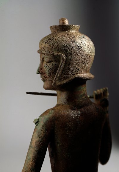 Etruscan civilization: statuette of warrior in bronze by Etruscan