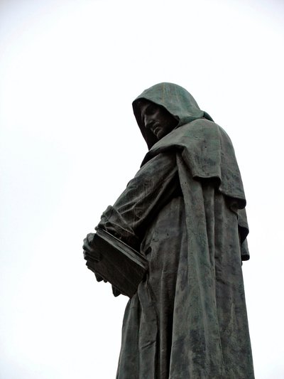 Monument to Giordano Bruno (1548-1600) Dominican philosopher and brother. Sculpture by Ettore Ferrari (1845-1929) 1889 Campo dei Fiori, Rome by Ettore Ferrari