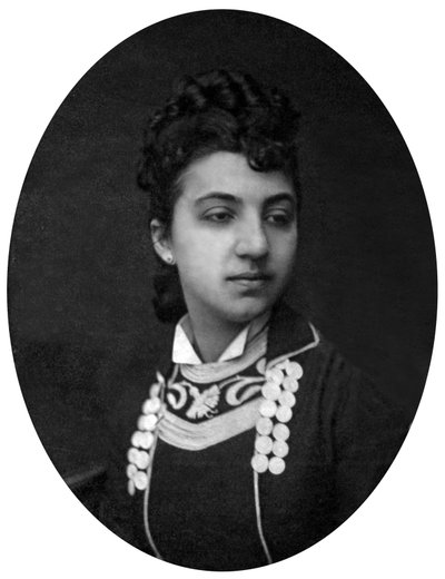 Erminia Borghi Mamo (1855-1941), Italian Soprano, Photo by Mulnier by Ferdinand Mulnier