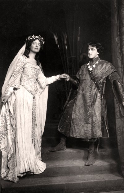 Dorothea Baird 1875-1933 and Harcourt Williams 1880-1957 in Paola and Francesca, 1907 by Foulsham and Banfield