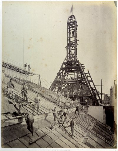 Construction of the Paris National Discount Counter by French Photographer