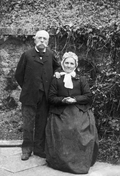 Portrait of an elderly couple, from the surroundings of Bourmont in Haute Marne. Photography late 19th century. Ducos Collection by French Photographer