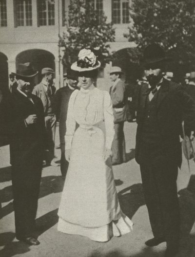 The Lady In White, the Dreyfus trials by French Photographer