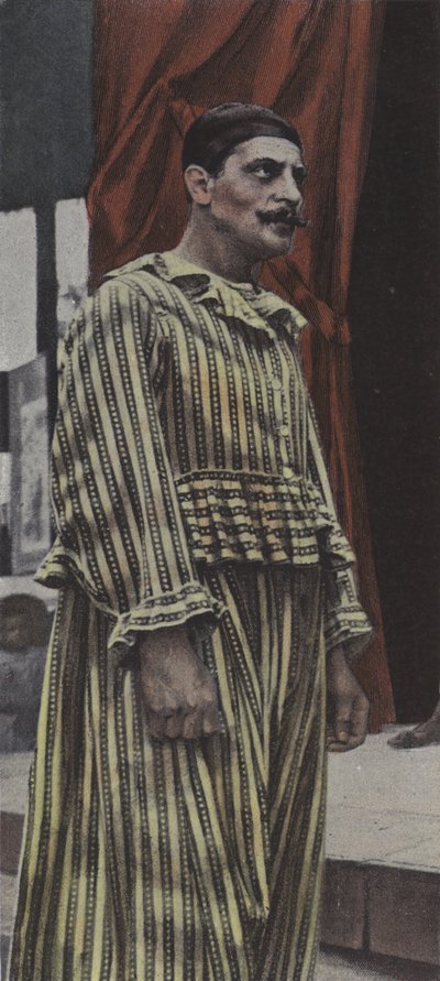 Travelling Showman by French Photographer