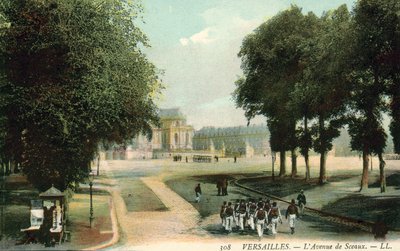 Versailles, Sceaux Avenue by French Photographer