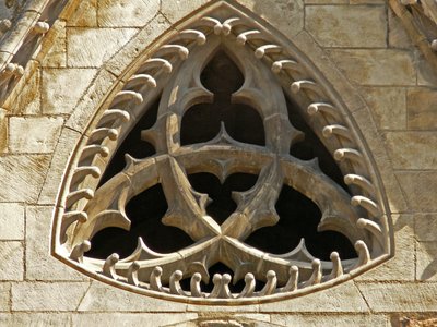 Rosette trefoil on the west façade by French School