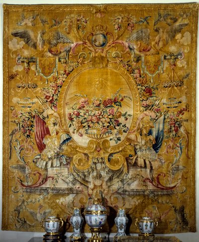 Door sign of the king