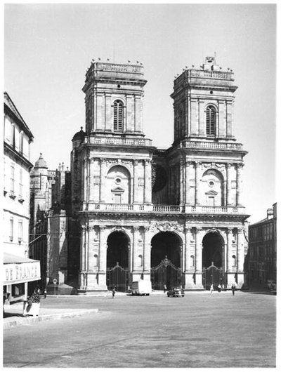 Facade of the Cathedral Sainte-Marie by French School