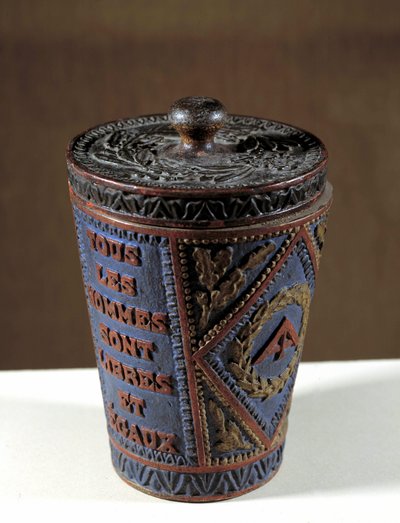 Object of the French revolution: tobacco pot 