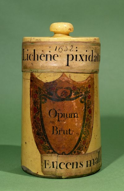 Pharmaceutical jar for storing raw opium by French School
