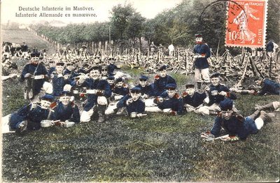 Postcard depicting the German infantry on manoeuvres by French School
