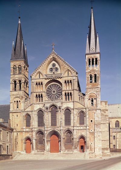 Principal facade of the abbey by French School
