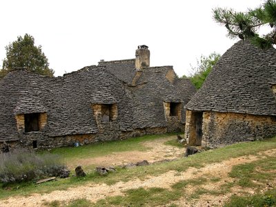 View of the Cabanes de Breuil by French School