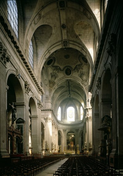 View of the nave towards the choir, built between 1646-1780 by French School