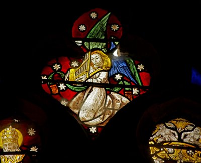 Window depicting Angel Musician with Organ by French School